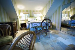 2010 Suite