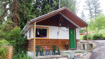 Romantic Cabin