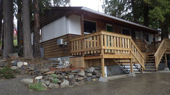 Side-by-side cabin