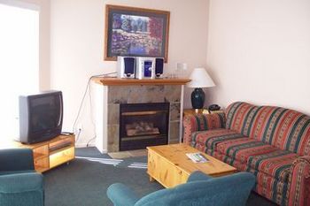 Deer Lodge - Three Bedrooms